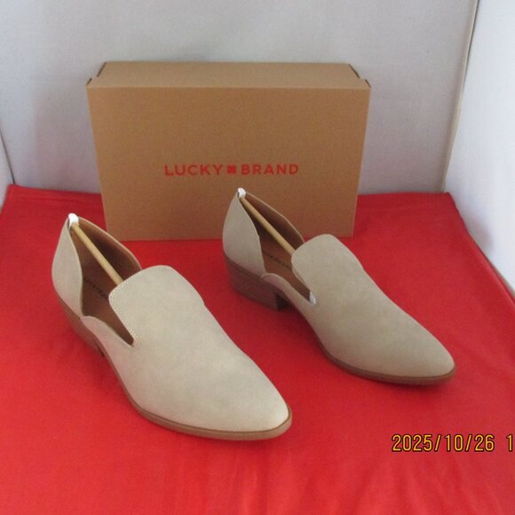 LUCKY BRAND Mizina Faux Leather Shooties $99 - US Size 9 - Dune - 1397 - Picture 5 of 11